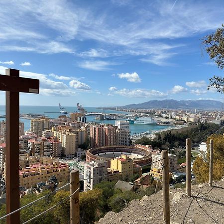 Apto Boutique En La Malagueta Малага Экстерьер фото